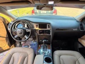 2011 اودي كيو٧ Premium Plus