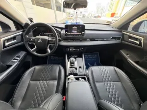 2024 Mitsubishi Outlander SEL Black Edition