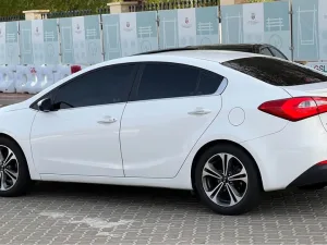 2015 Kia Cerato EX hatchback