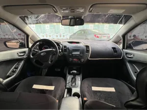 2015 Kia Cerato EX hatchback