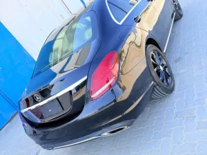 2017 Mercedes-Benz C-Class C300
