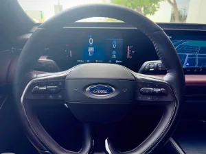 2023 Ford Taurus SE