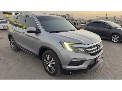2016 هوندا بايلوت Black Edition