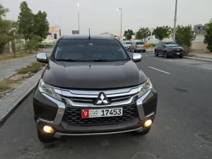 2017 Mitsubishi Montero ES