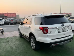 2017 فورد اكسبلورر Limited