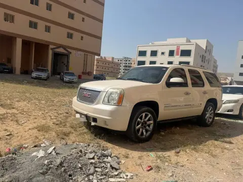 2013 جي أم سي يوكون Denali