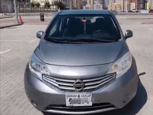 2014 Nissan Versa SR