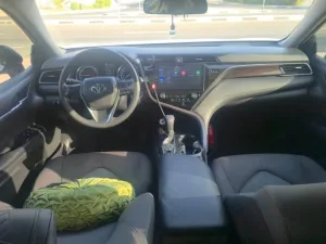 2020 Toyota Camry Hybrid LE