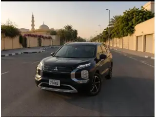 2023 Mitsubishi Outlander in Dubai used car