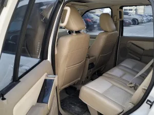 2010 فورد اكسبلورر XLS Sport