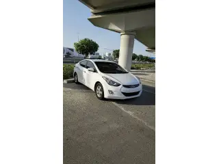 2012 Hyundai Avante في Dubai سيارة مستعملة