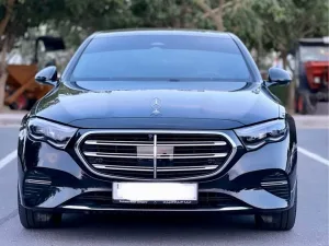 2025 Mercedes-Benz E-Class E200
