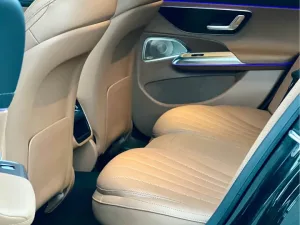 2025 Mercedes-Benz E-Class E200