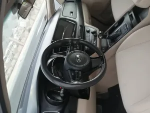 2017 Kia Carnival EX