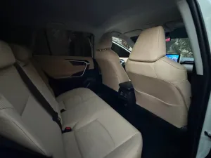 2020 Toyota Rav4 EX