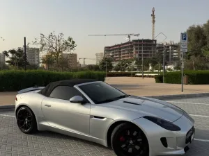 2014 جاكوار الفئة - اف P450 R-Dynamic