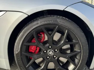 2014 جاكوار الفئة - اف P450 R-Dynamic