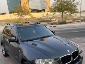 2013 بي أم دابليو اكس - 5 sDrive20i