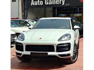 2020 Porsche Cayenne في Dubai سيارة مستعملة