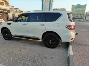 2014 Nissan Patrol LE T1