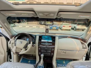 2014 Nissan Patrol LE T1