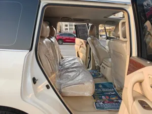 2014 Nissan Patrol LE T1