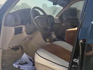 2000 Toyota Land Cruiser VXR
