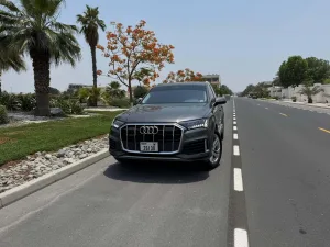 2023 اودي كيو٧ Premium