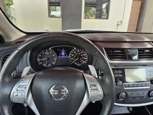 2016 Nissan Altima SR
