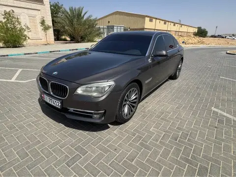 2015 بي أم دابليو الفئة - 7 740Li