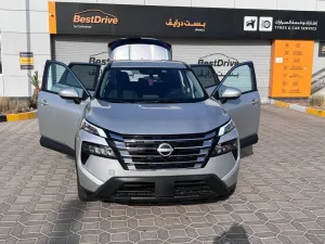 2024 نيسان روج SV