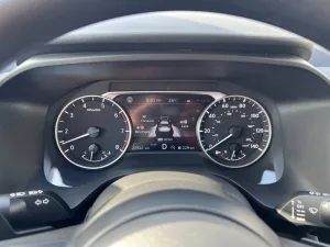 2024 نيسان روج SV