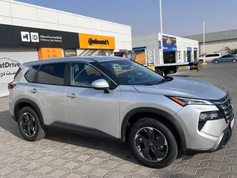 2024 نيسان روج SV
