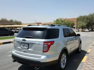 2013 فورد اكسبلورر XLS