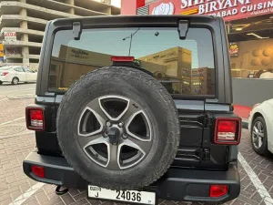 2021 جييب رانجلر انليميتد Sport
