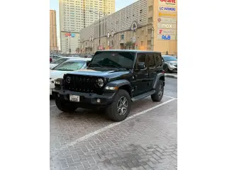 2021 Jeep Wrangler Unlimited في Dubai سيارة مستعملة