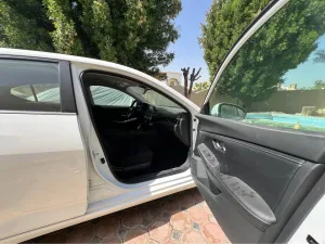2021 نيسان سنترا SR