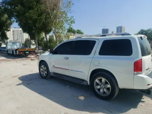 2013 Nissan Armada SV