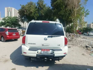 2013 Nissan Armada SV