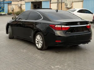 2014 Lexus ES ES300h