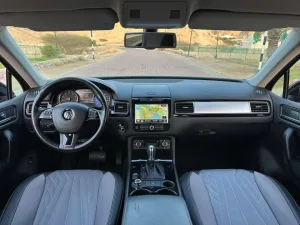 2012 Volkswagen Touareg S