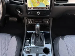 2012 Volkswagen Touareg S