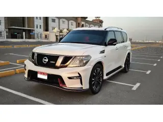2012 Nissan Patrol في Dubai سيارة مستعملة