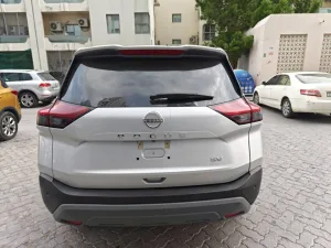 2023 نيسان روج SV