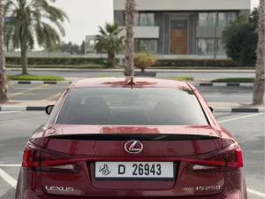2011 لكزس اي اس IS 250