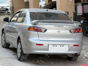 2016 Mitsubishi Lancer ES