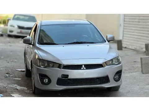2016 Mitsubishi Lancer ES