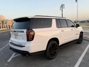 2023 Chevrolet Suburban Premium