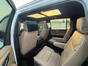 2023 Chevrolet Suburban Premium