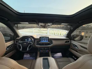 2023 Chevrolet Suburban Premium